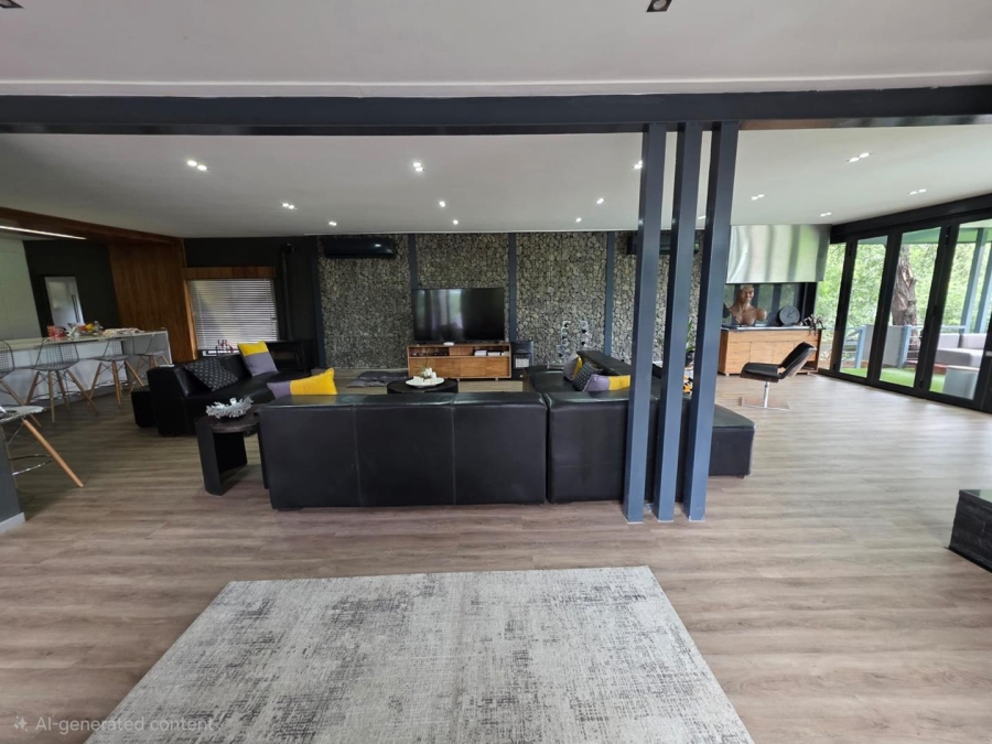 6 Bedroom Property for Sale in Maselspoort Free State